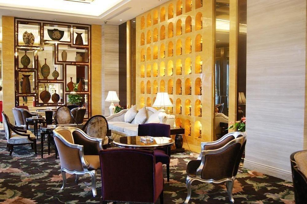 Datong Weidu International Hotel Exterior photo